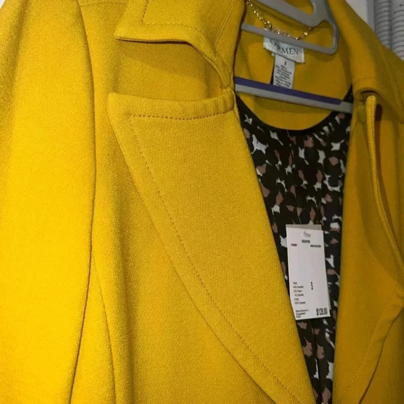 NWT Yellow/Mustard Quarter Sleeve Jacket - Picture 3 of 5